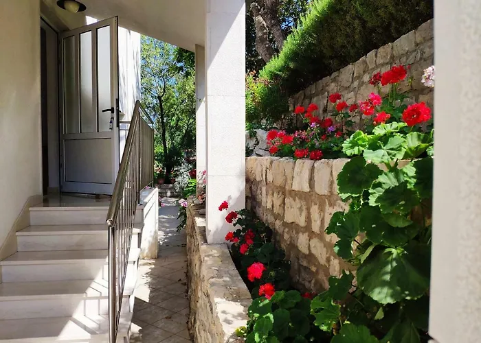 Apartament Ceratonia