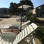 Apartmán Ceratonia Lovište