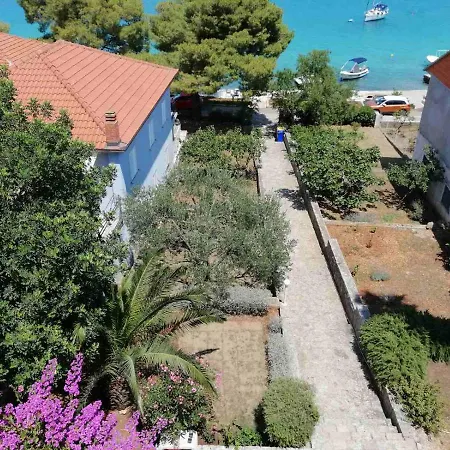 Apartmán Ceratonia *