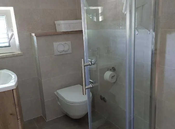 Apartment Ceratonia *