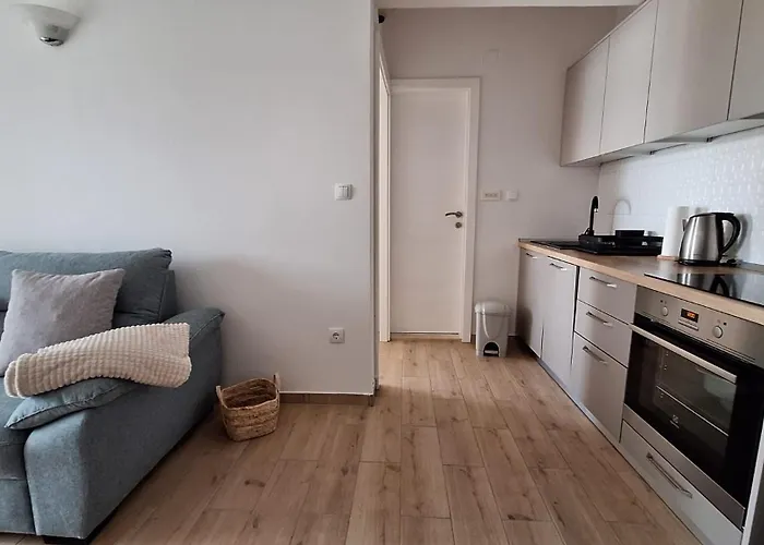 Ceratonia Apartment *